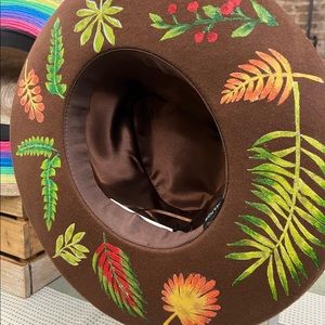 SOLD OFF POSH Hi! I’m selling a beautiful “Riddle Hat.”